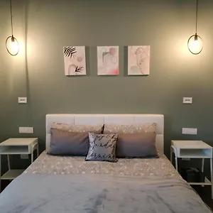 Bed & Breakfast La Porta 8, Collecchio